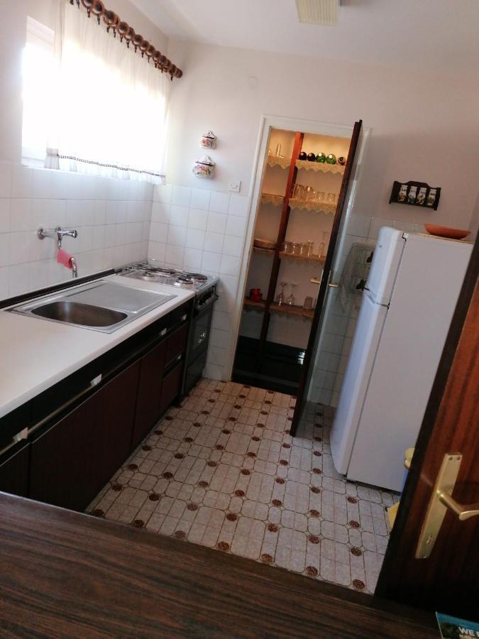 Guesthouse Butkovic 푸나트 외부 사진