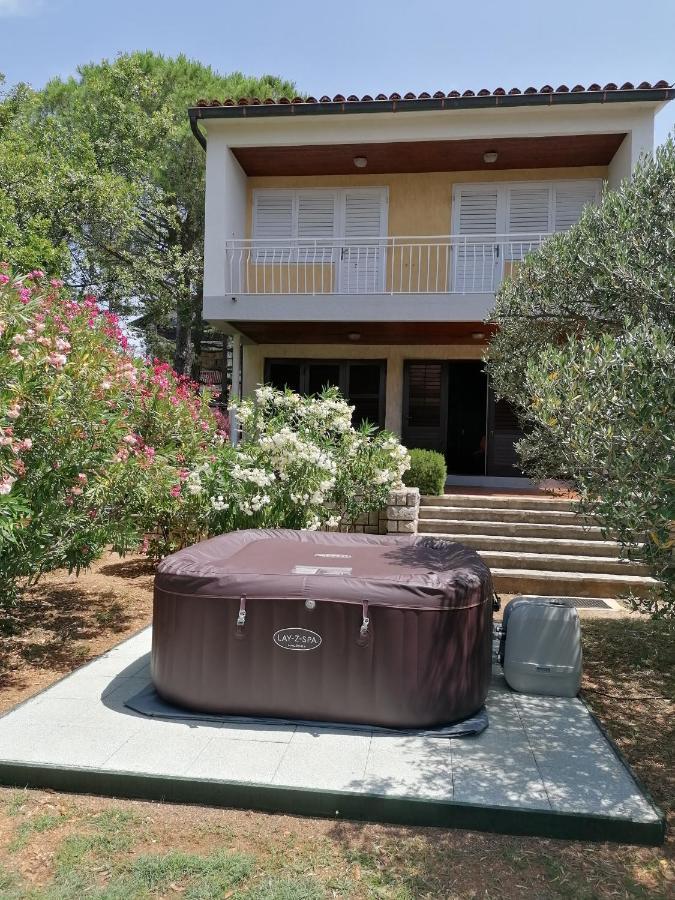 Guesthouse Butkovic 푸나트 외부 사진